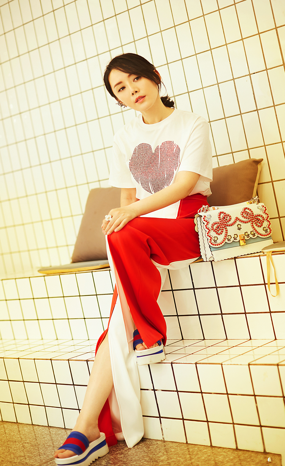 中国大陆四川成都女演员车永莉桌面壁纸时尚写真图片图片