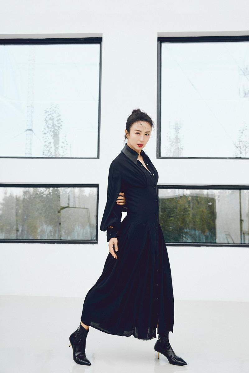 中国吉林省吉林著名的影视女演员杨童舒清新甜美写真图片图片