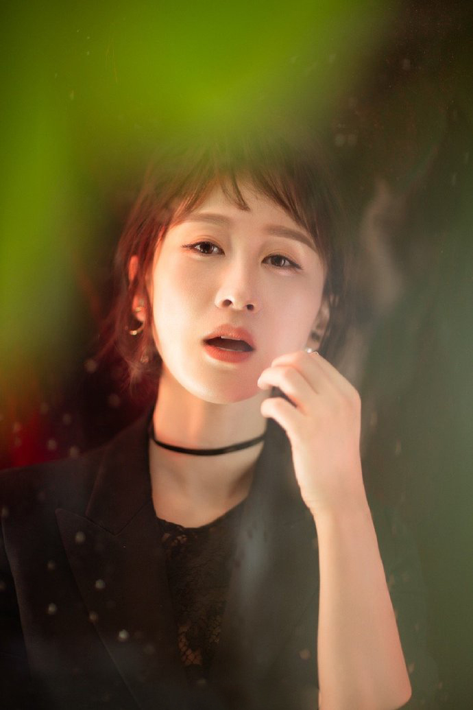 练练水手服性感时尚写真桌面壁纸图片
