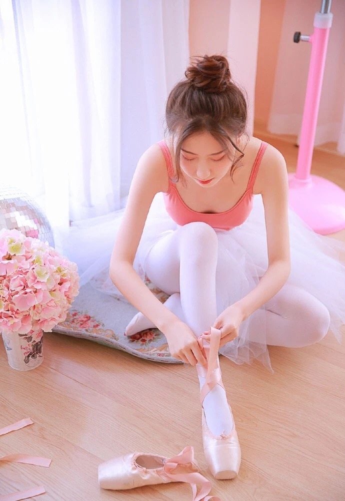金晨图片 金晨优雅舞蹈写真图片图片