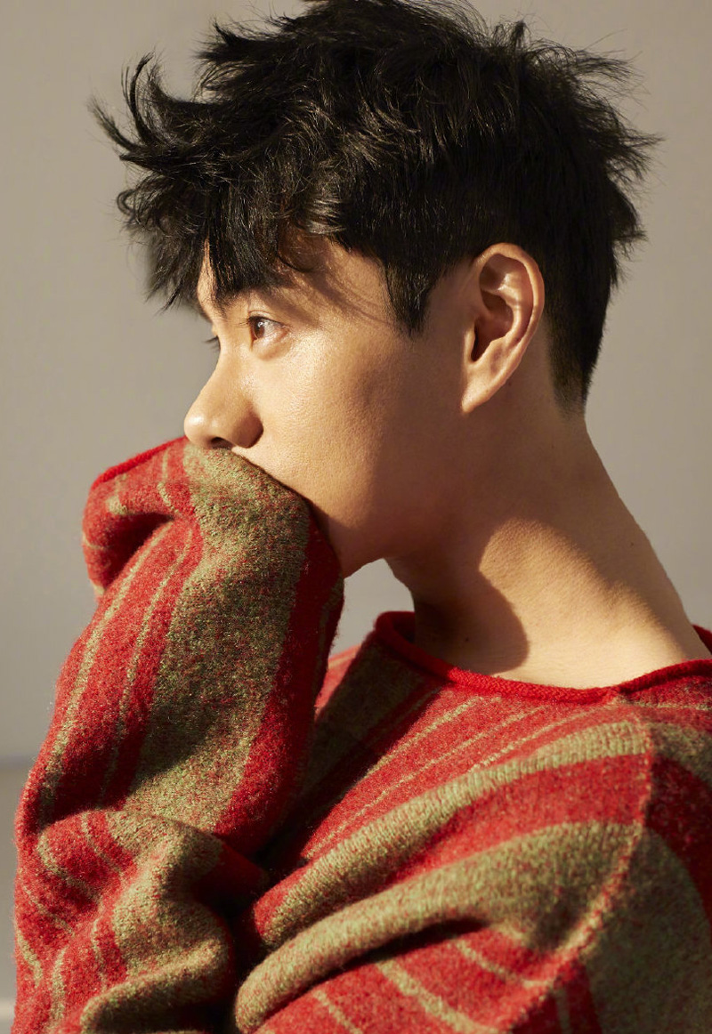 高清中国台湾影视男演员李程彬硬朗帅气时尚写真图片图片