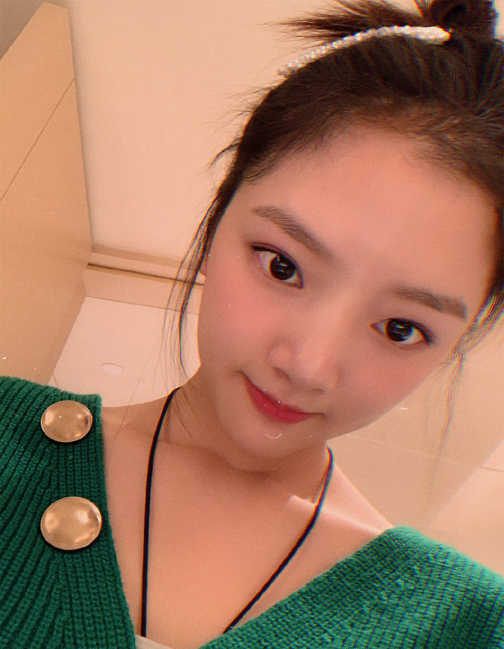 高清性感湖南美女任敏章鱼辫俏皮写真图片图片