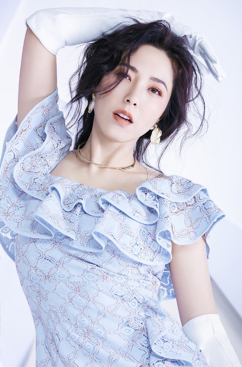 曾黎成熟妩媚时尚写真大片图片
