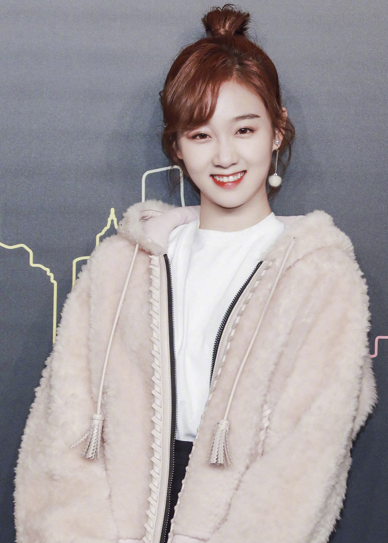 李子璇图片