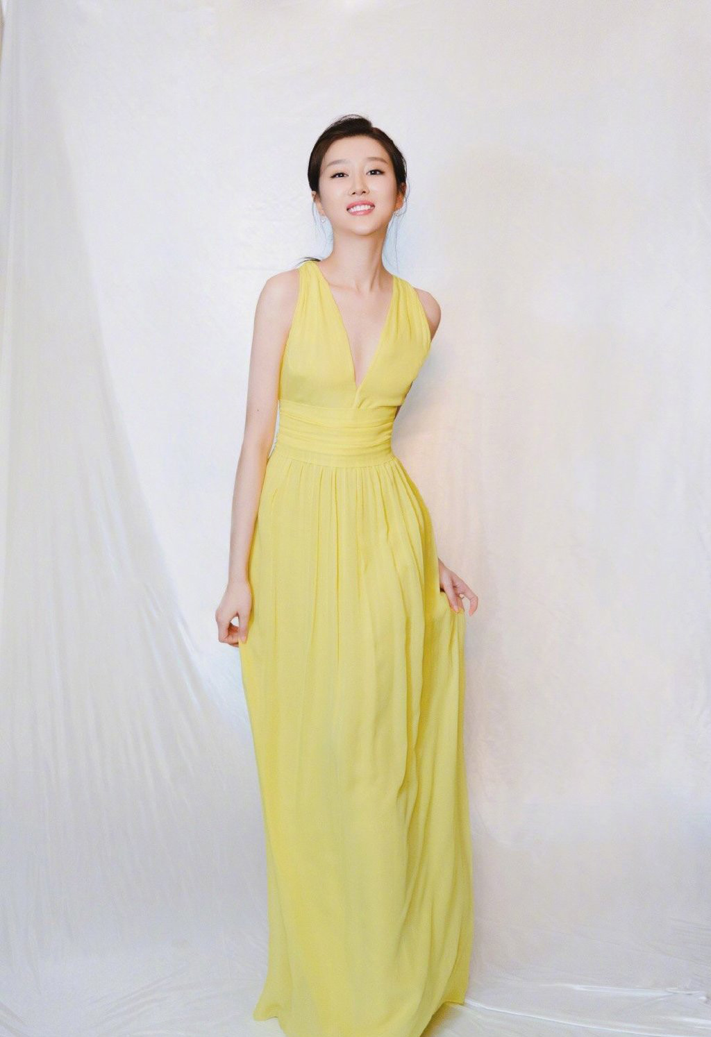 高清演员美女明星于子洋小清新性感图片图片