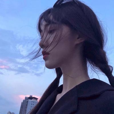 唯美复古女生头像图片图片