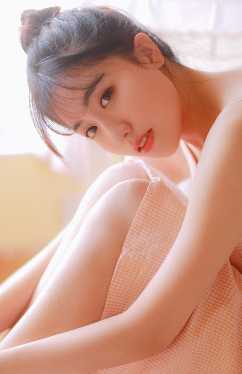高清内地山东德州女演员性感熟女明星张雨绮写真图片下载图片