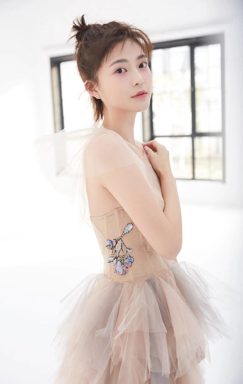 高清内地美女王妍之梦幻唯美写真图片图片