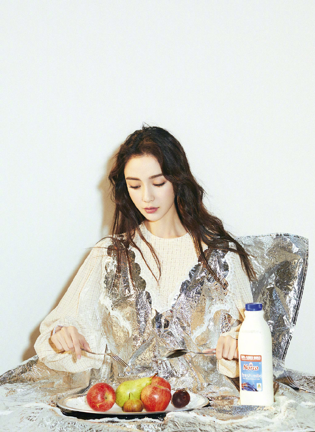孙艺宁《双世宠妃2》可爱表情包图片图片