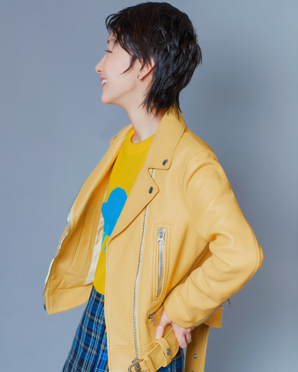 高清中国内地影视河北省石家庄女演员周冬雨百变造型时尚杂志写真图片壁纸图片
