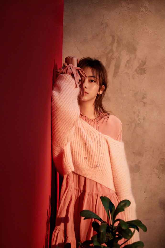 中国内地四川泸州影视女演员可爱女星谭松韵清纯静美写真图片