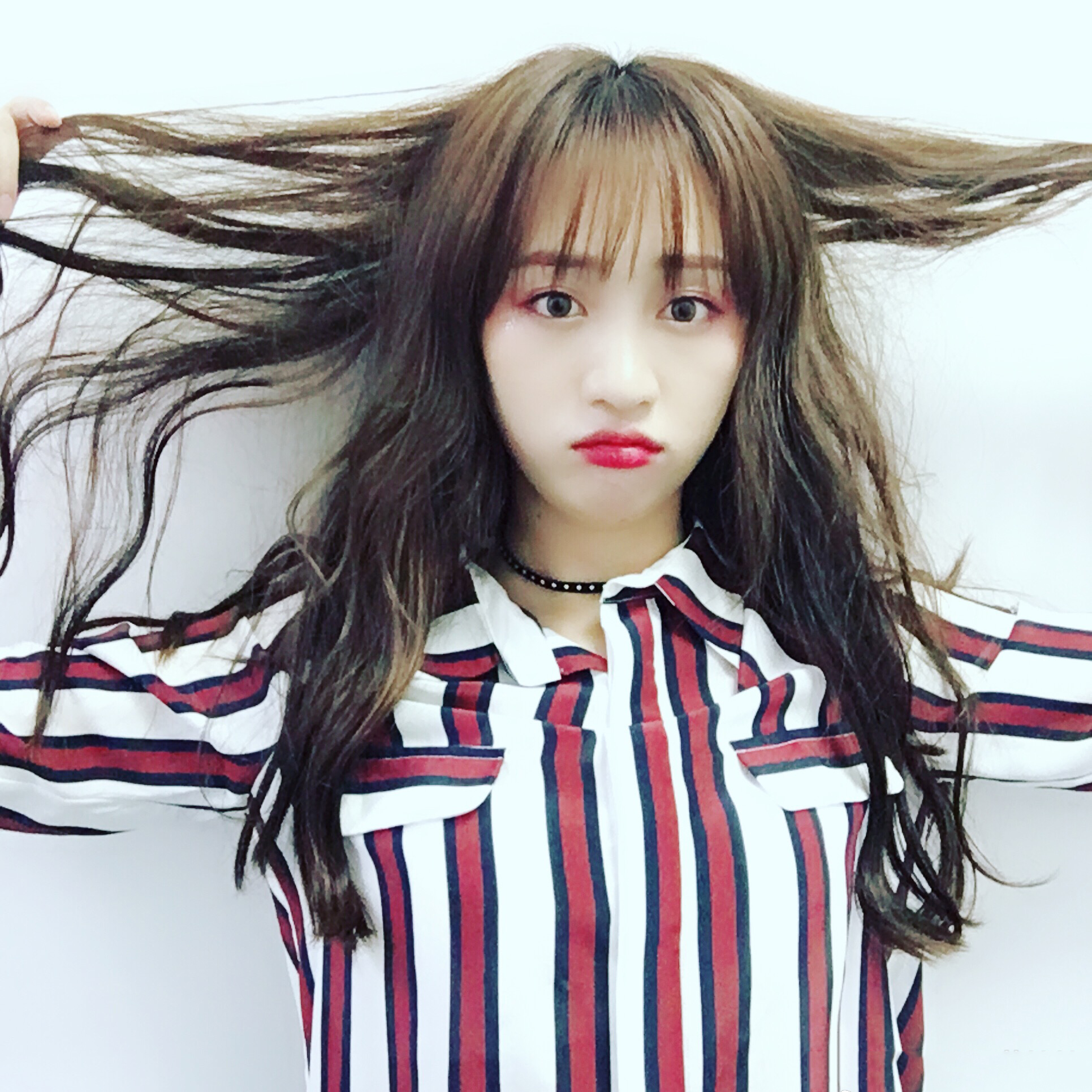 中国江苏南京，歌手、演员SNH48黄婷婷清新灵动写真图片图片