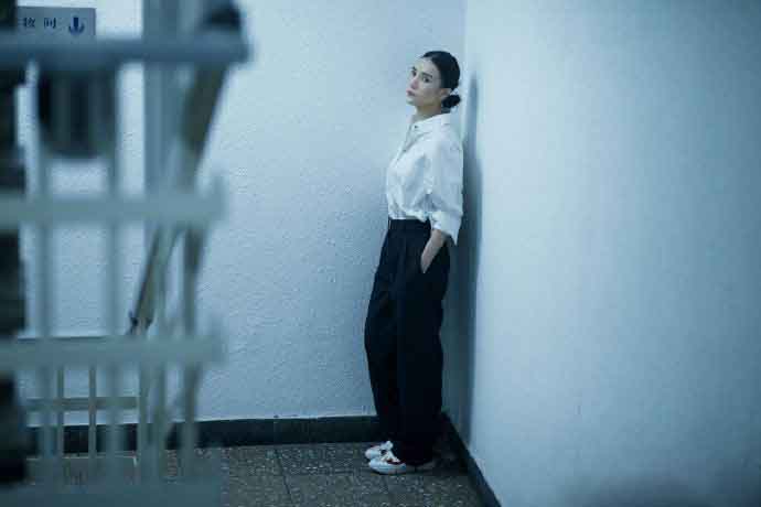 宋佳夹克短裙居家优雅性感写真图片图片