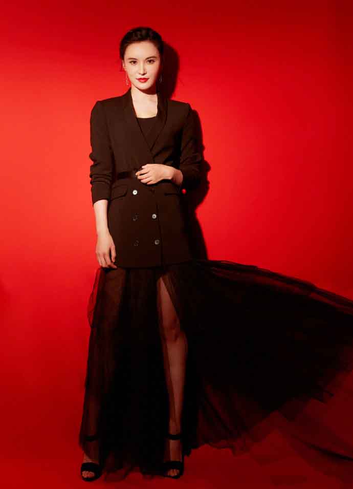 中国北京美女莫小奇简单随性冬日写真图片图片
