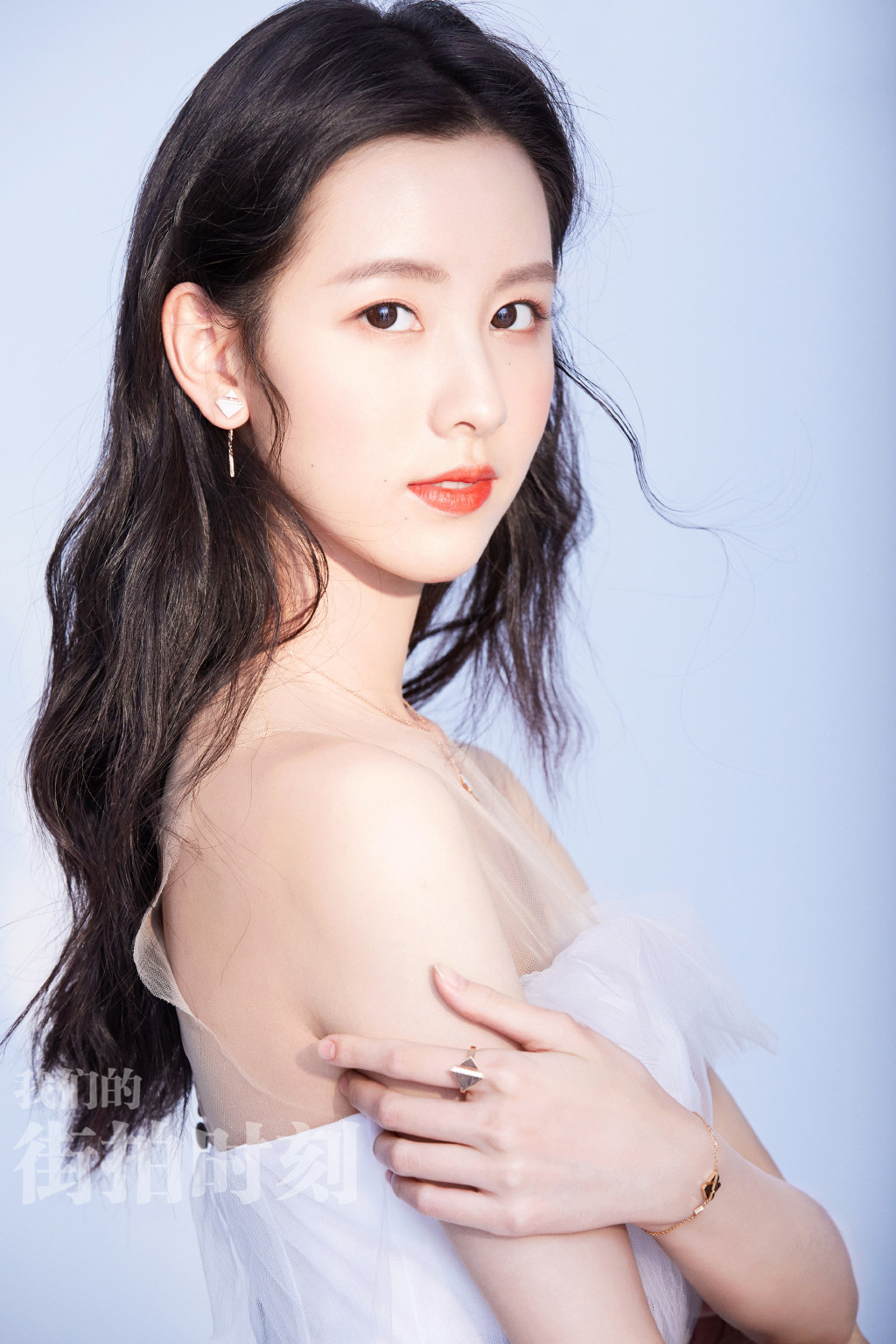 陈都灵图片