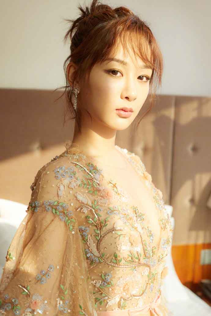 杨紫俏丽优雅时尚大片写真图片图片