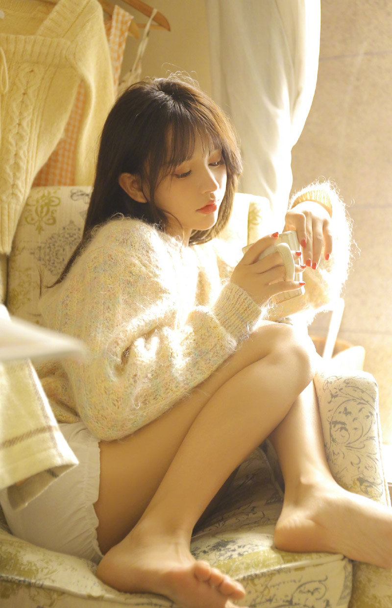 娃娃脸美女图片