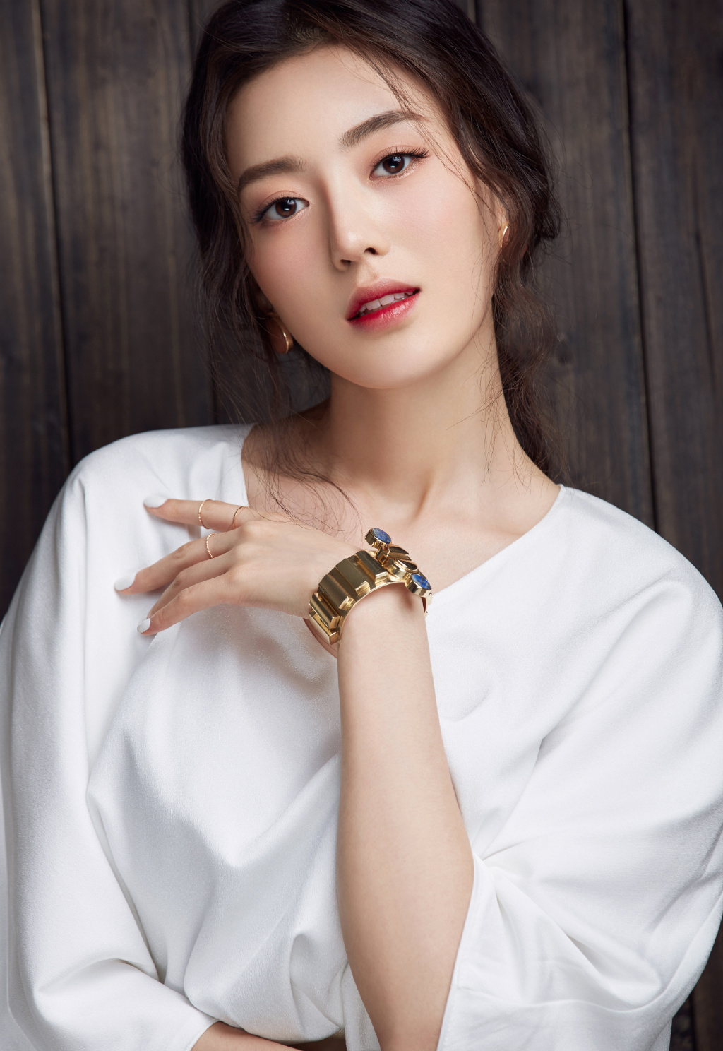高清何美璇图片何美璇知性优雅写真图片图片