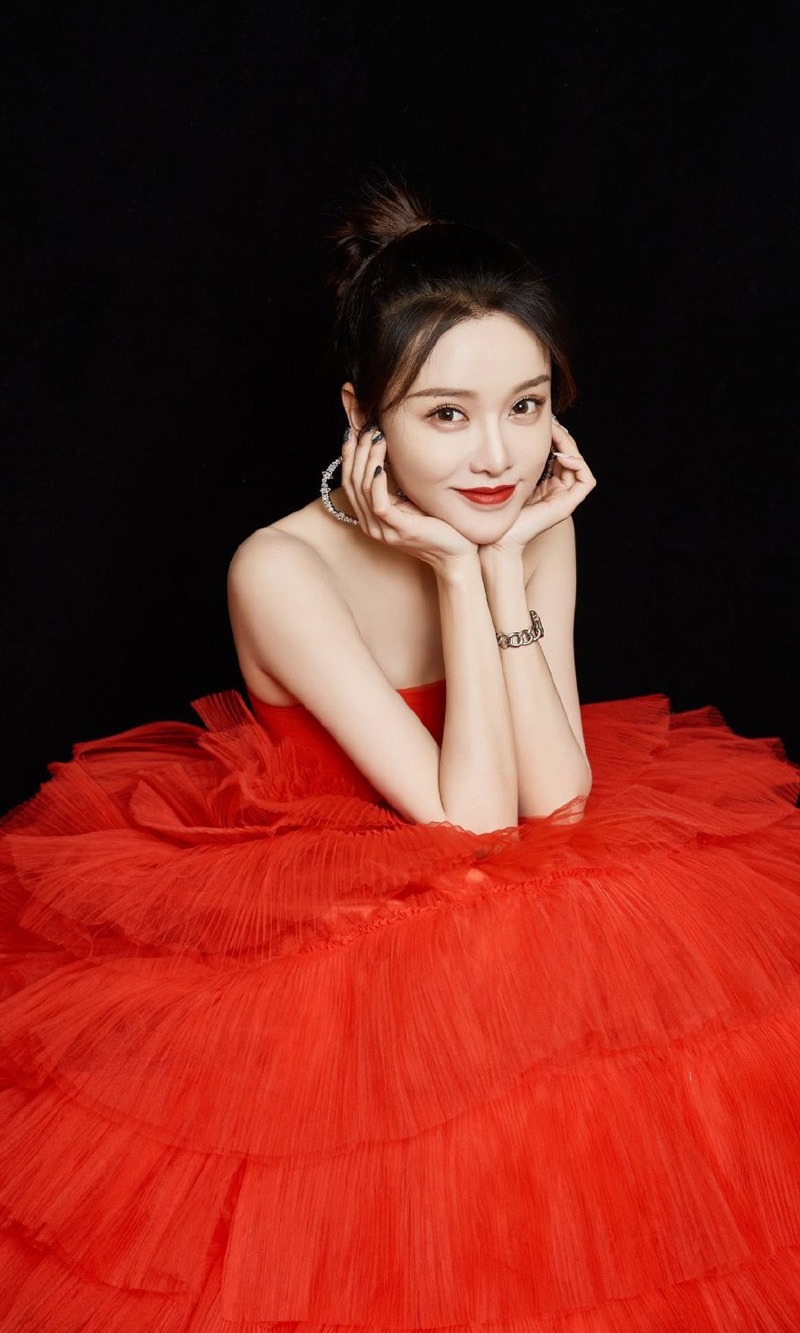 高清北京美女黄一琳休闲时尚机场照图片图片
