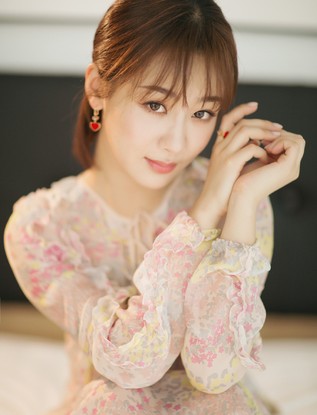 杨紫清新靓丽时尚写真图片图片