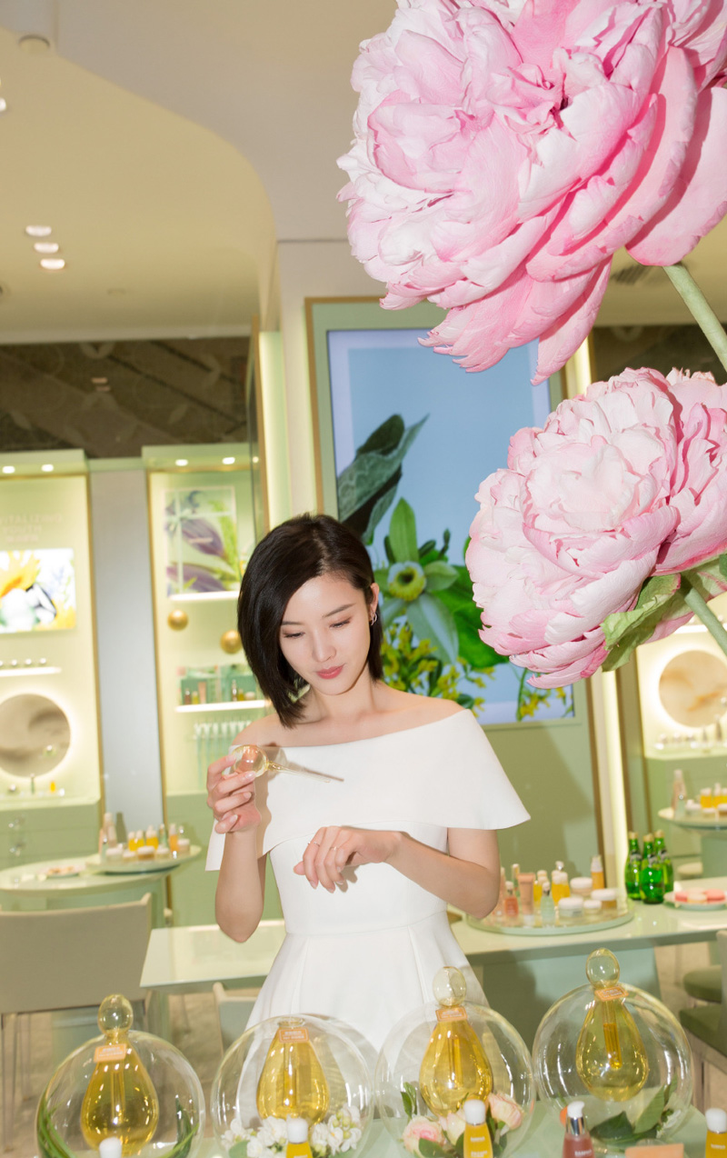 马思纯清新淡雅活动写真图片图片 马思纯清新淡雅活动写真图片图片