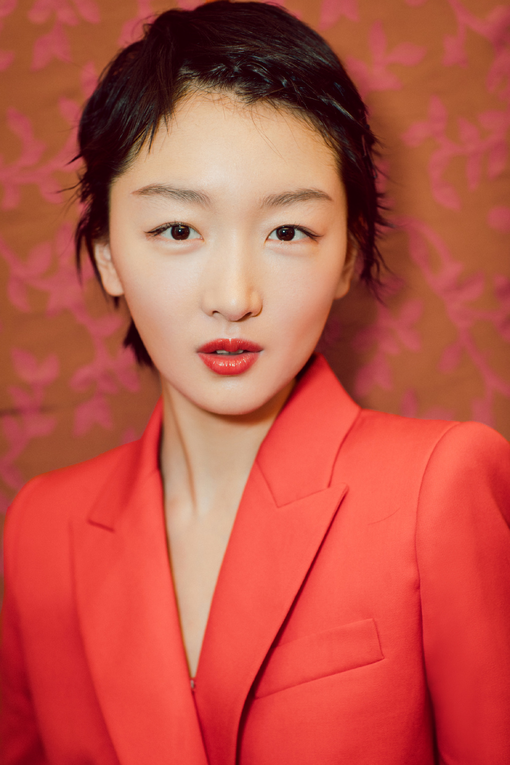 高清中国内地影视河北省石家庄女演员周冬雨甜美小清新高清桌面壁纸图片