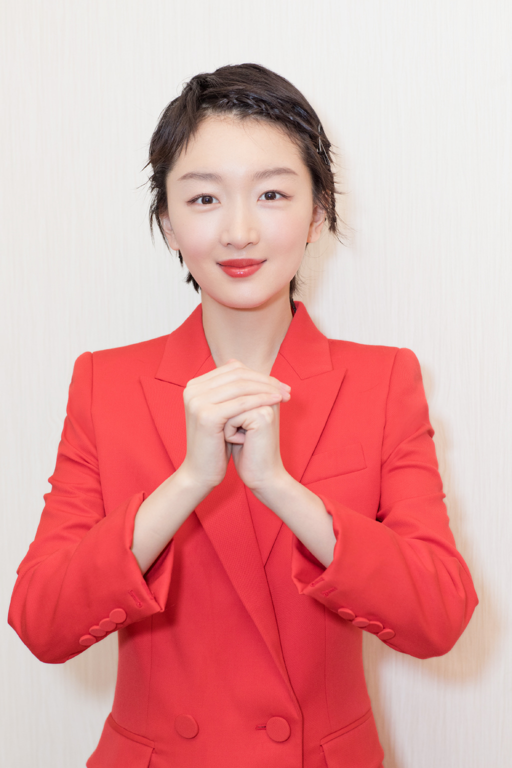 高清中国内地影视河北省石家庄女演员周冬雨纯白甜美唯美高清桌面壁纸图片