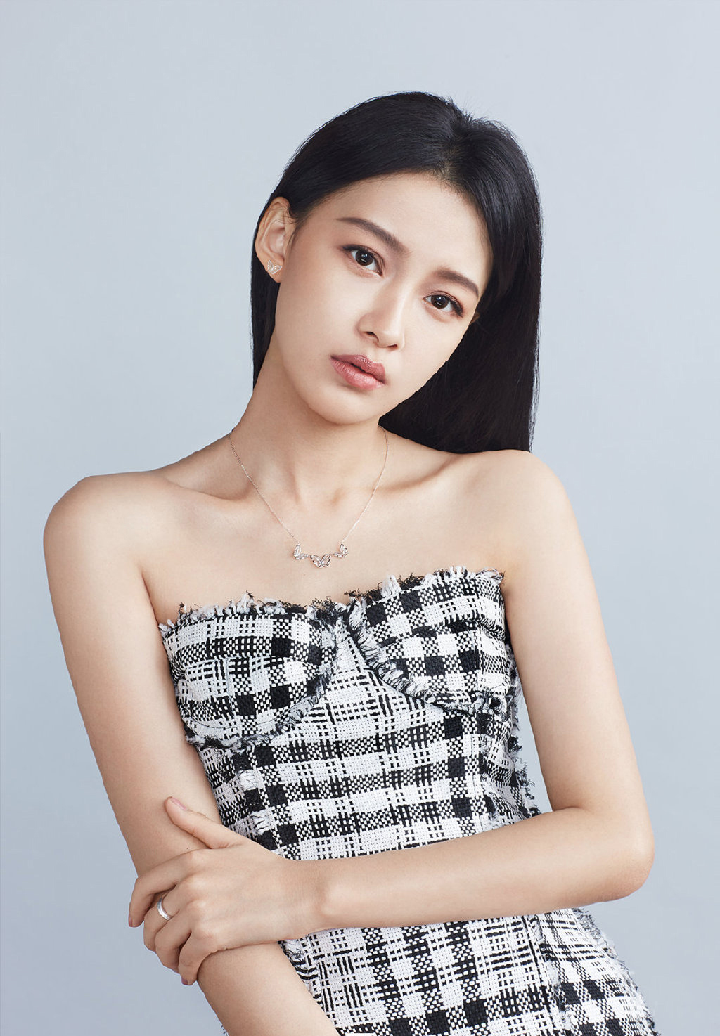 林省通化市集安女明星孙怡妩媚动人时尚写真大片图片