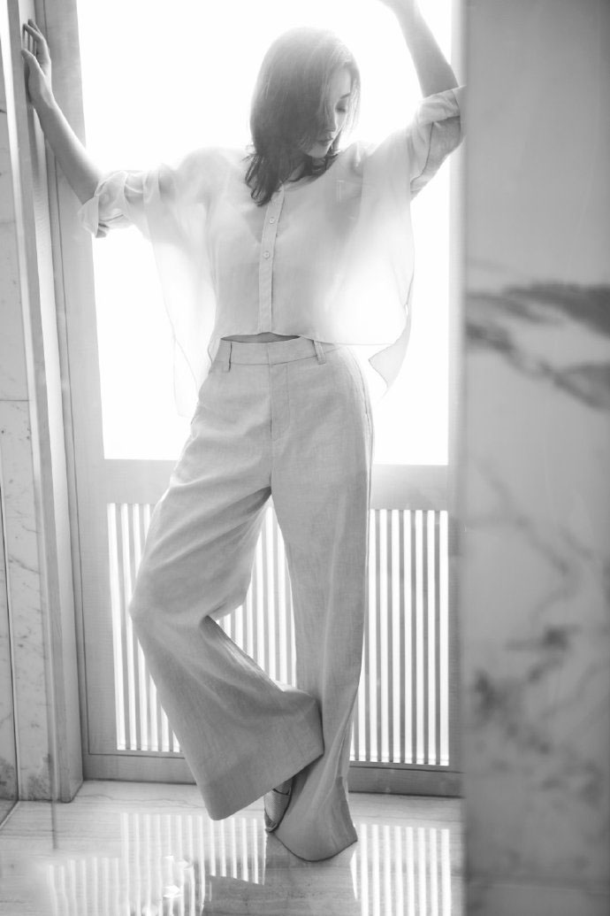 中国内地女演员梅婷优雅性感写真图片图片 中国内地女演员梅婷优雅性感写真图片图片