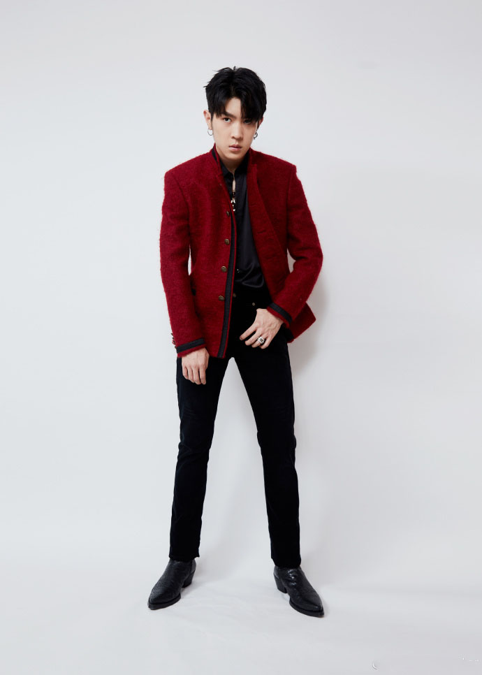 高清男星马伯骞迷人慵懒风写真图片图片