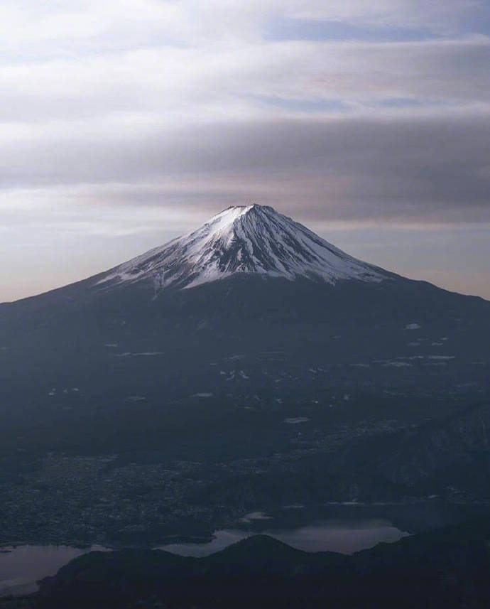 日本富士山唯美壮观景色高清图片图片