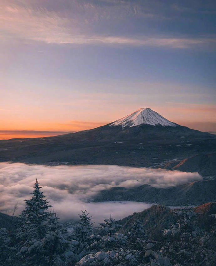 日本富士山唯美壮观景色高清图片图片