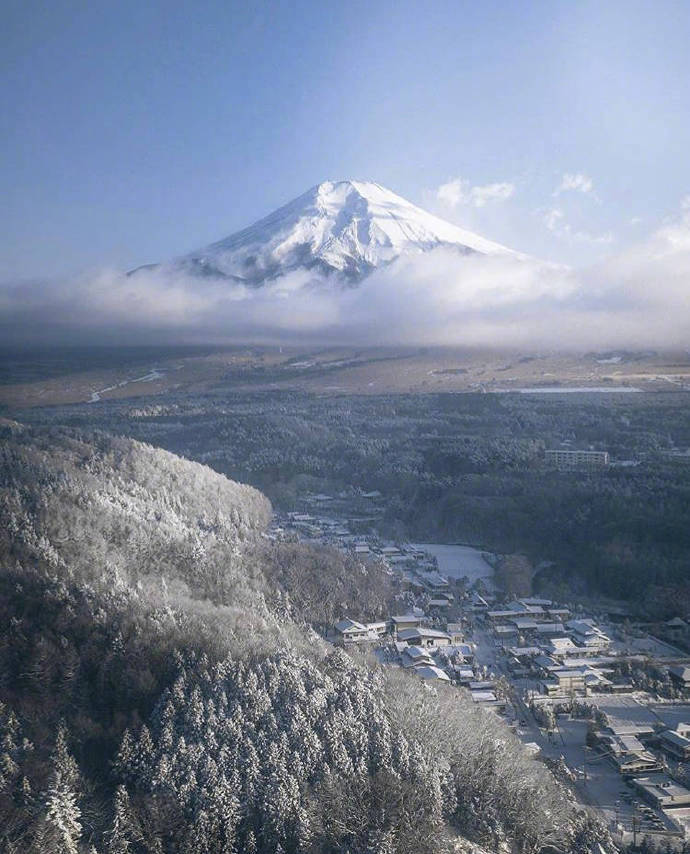 日本富士山唯美壮观景色高清图片图片