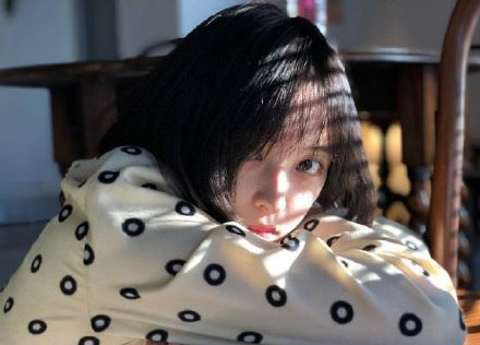 高清韩国女演员美女韩星金宝罗俏皮可爱写真图片图片