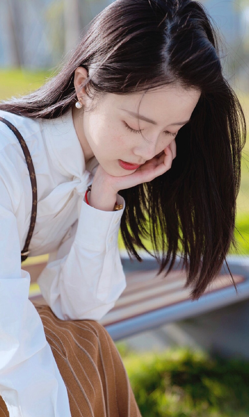 章乐韵图片