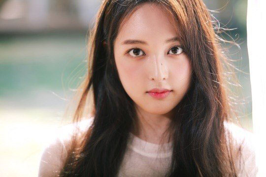 高清韩国女演员美女韩星金宝罗俏皮可爱写真图片图片