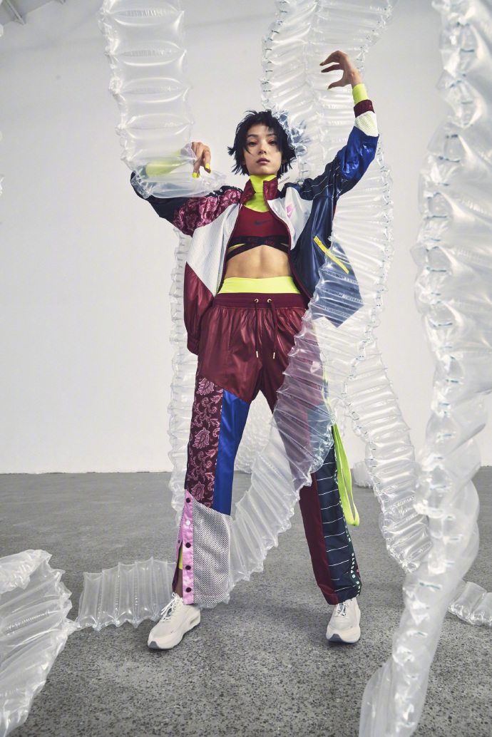 雎晓雯时尚杂志大片写真桌面壁纸图片