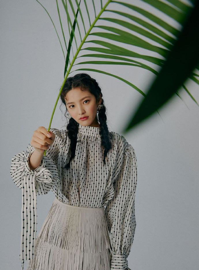 高清女明星模特章若楠清甜少女感优雅写真图片图片