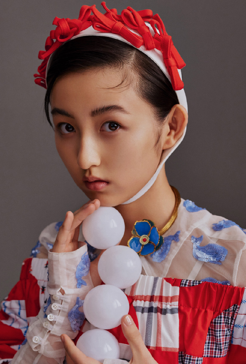 张子枫鬼马俏皮时尚写真图片图片