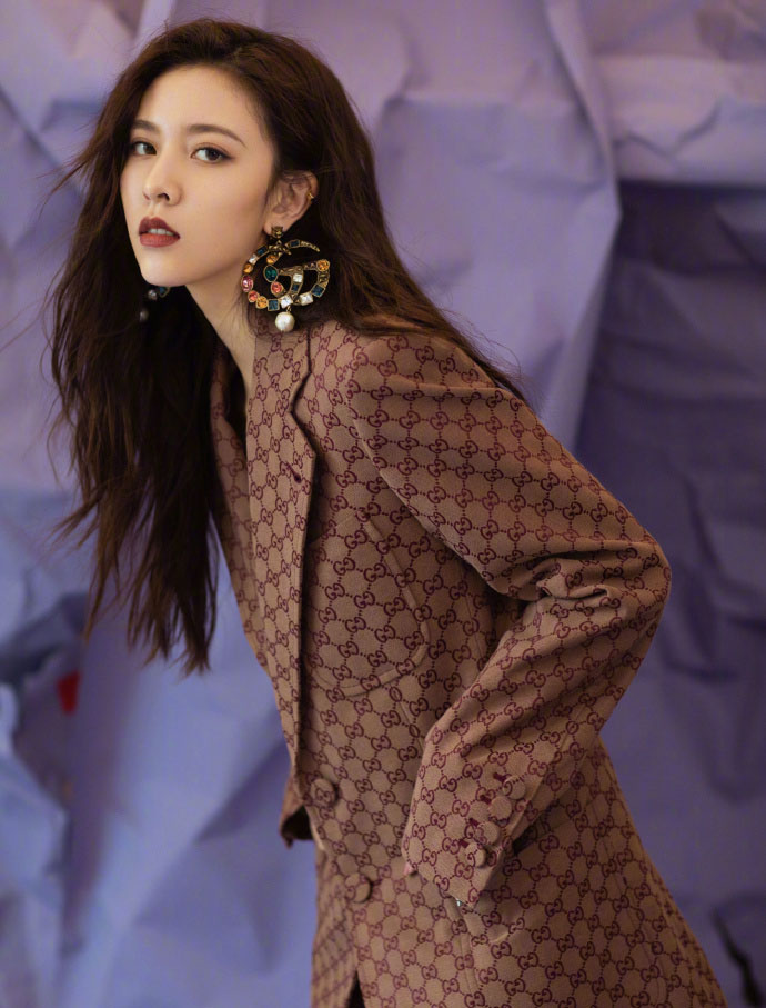 宋妍霏图片