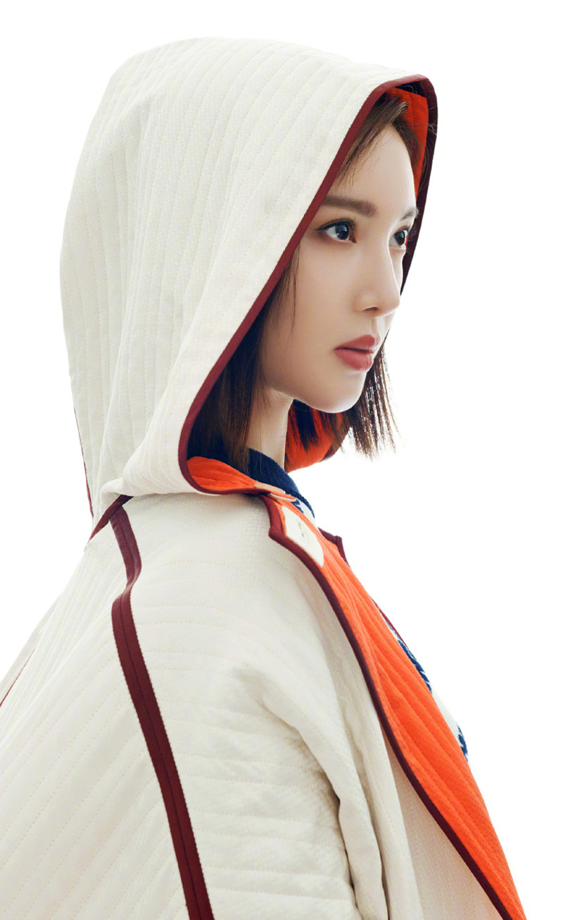 中国大陆山东济南女演员平面模特金晨性感时髦机场照图片图片