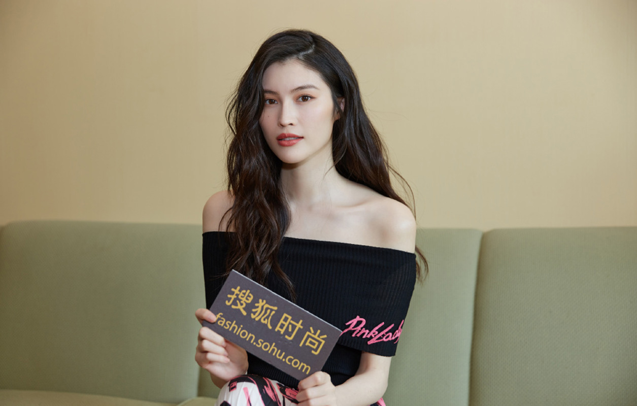 高清温州美女何穗2016维密秀高清性感图片图片 高清温州美女何穗2016维密秀高清性感图片图片
