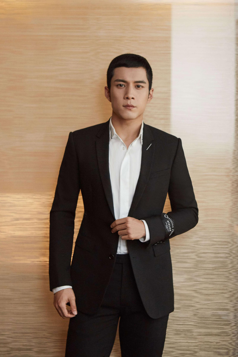 高清黑龙江省伊春男星韩东君时尚杂志帅气写真图片图片
