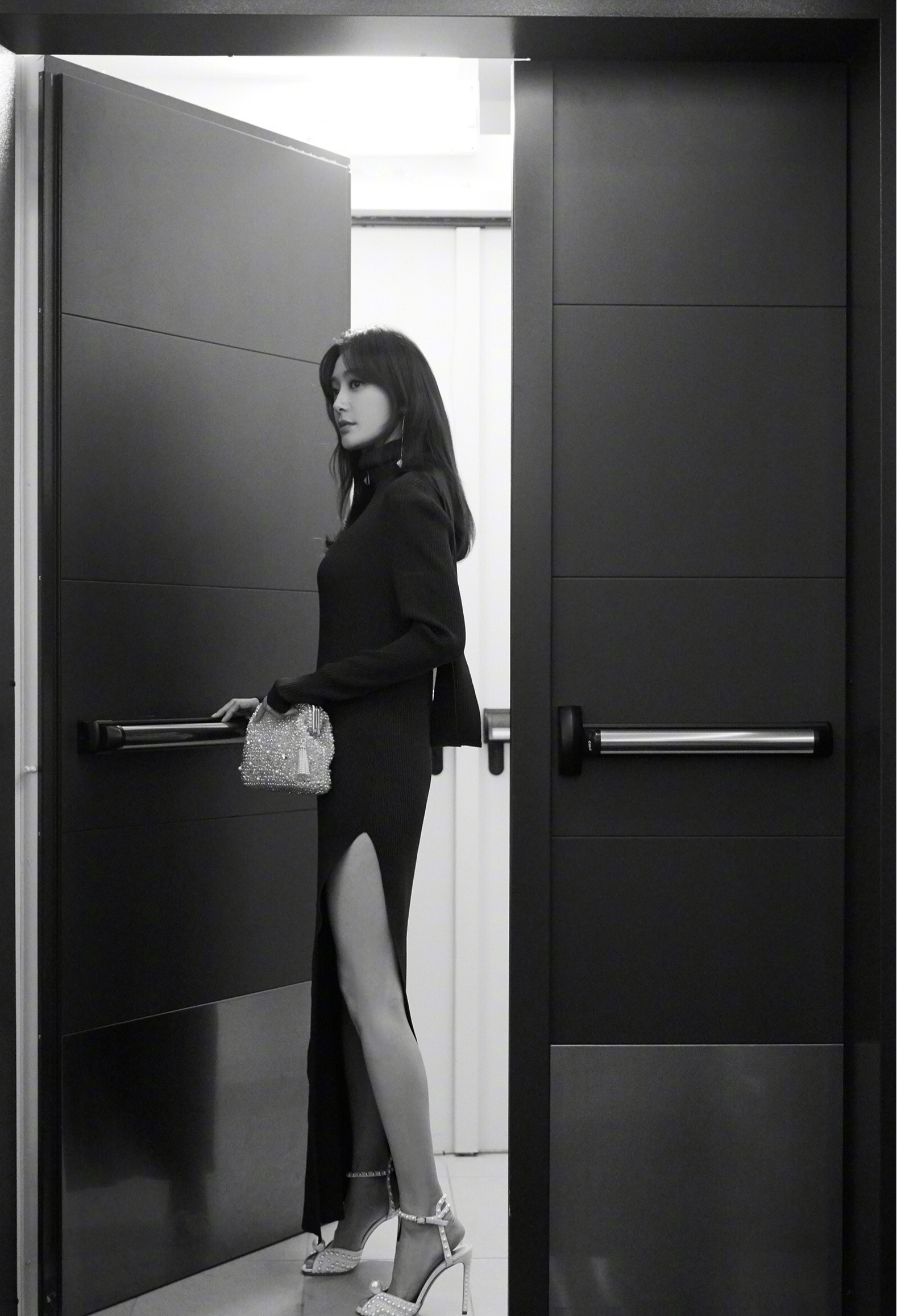 秦岚精致优雅性感写真图片图片