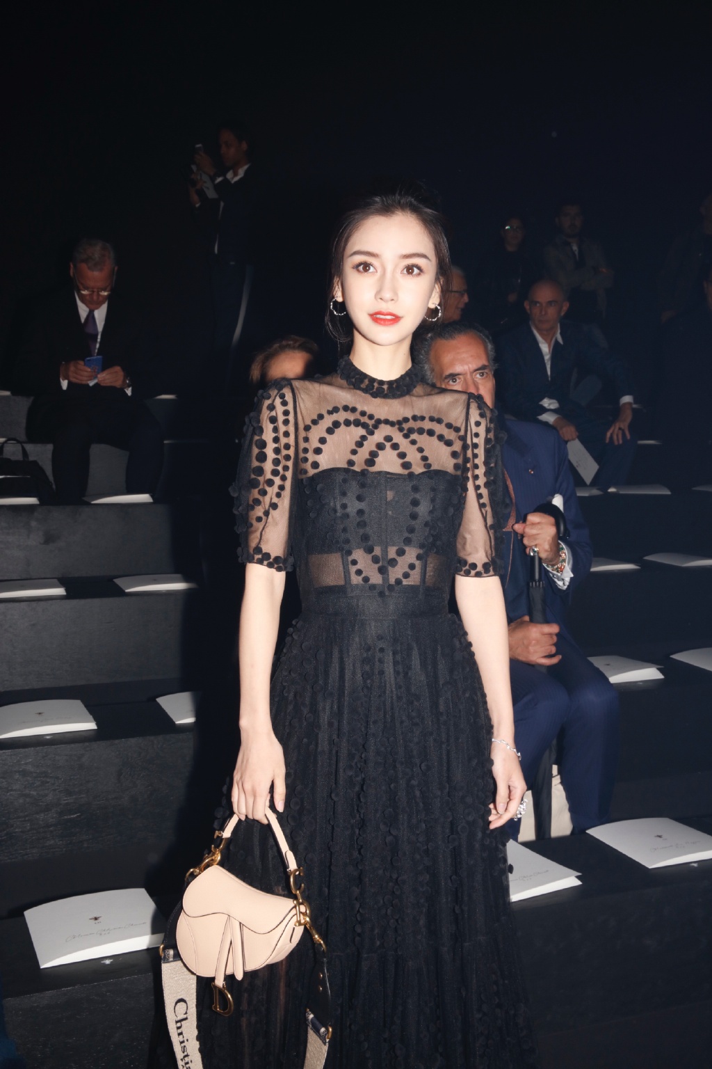高清女明星李若宁俏皮甜美写真图片图片