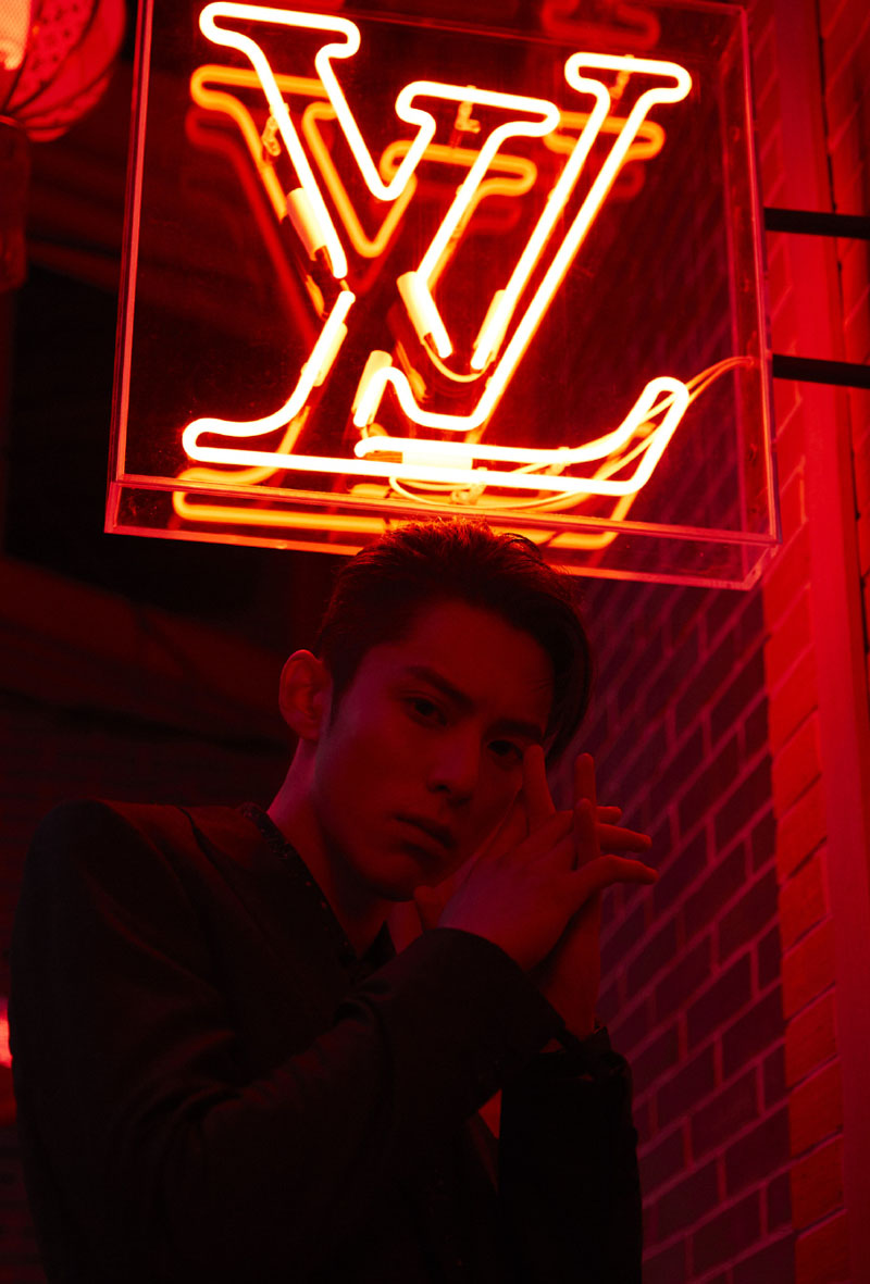 高清男星王鹤棣酷帅写真图片图片