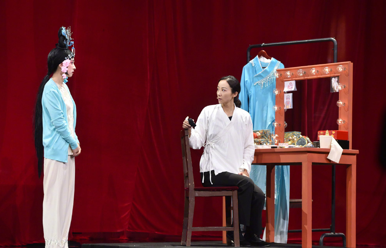 明星居家综艺刘欢《我就是演员》高清剧照图片图片