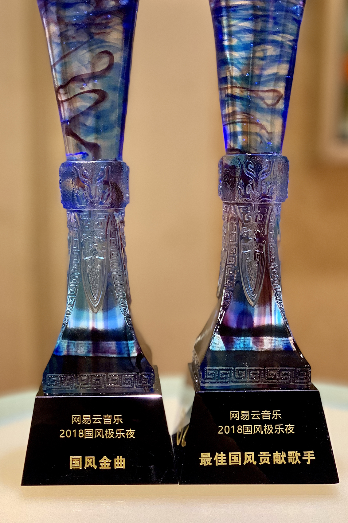 许嵩图片 许嵩优雅帅气图片图片