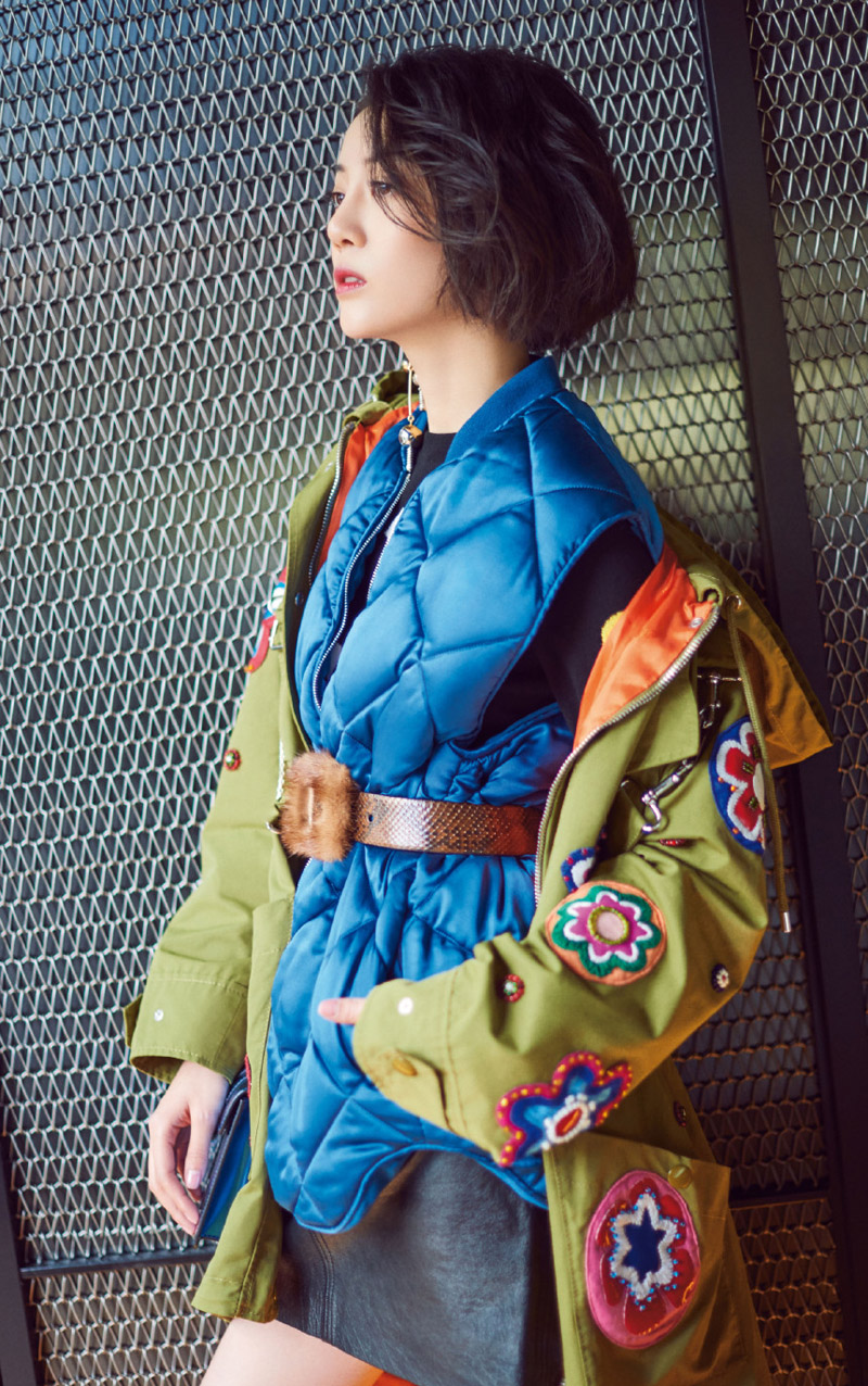 李溪芮图片