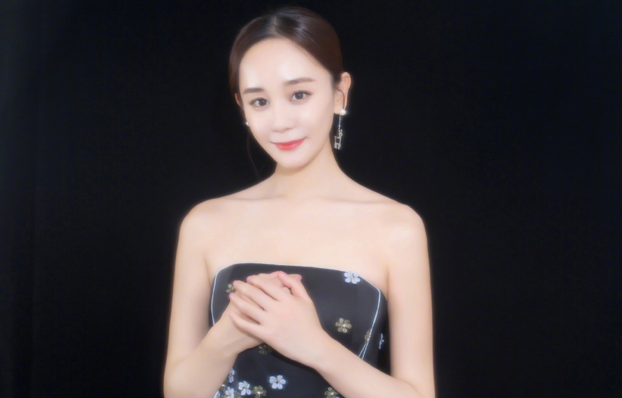 中国内地南省郑州女演员海陆甜美俏丽时尚写真图片图片
